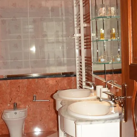 Frühstückspension Chambres D Hotes Jacuzzi Nazaré